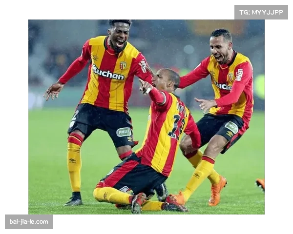 布雷斯特依赖定位球得分 但运动战进攻缺乏有效破局手段